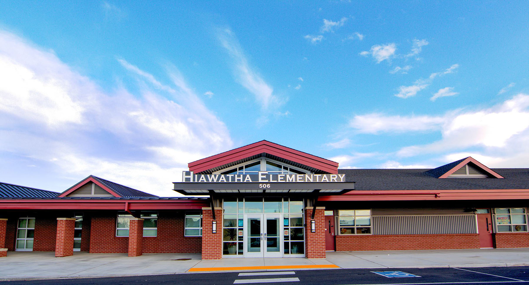 Hiawatha Elementary School - Exterior
